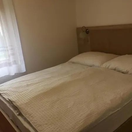 Holiday home Lomb Nyaralo